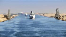 Jarro de agua fría a Trump: Egipto no dará privilegios a buques de EEUU
