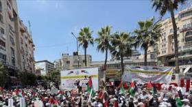 Cisjordanos se manifiestan en apoyo al pueblo de Gaza