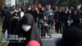 Fotos: Millones de iraníes participan en caminata de Arbaín en Teherán