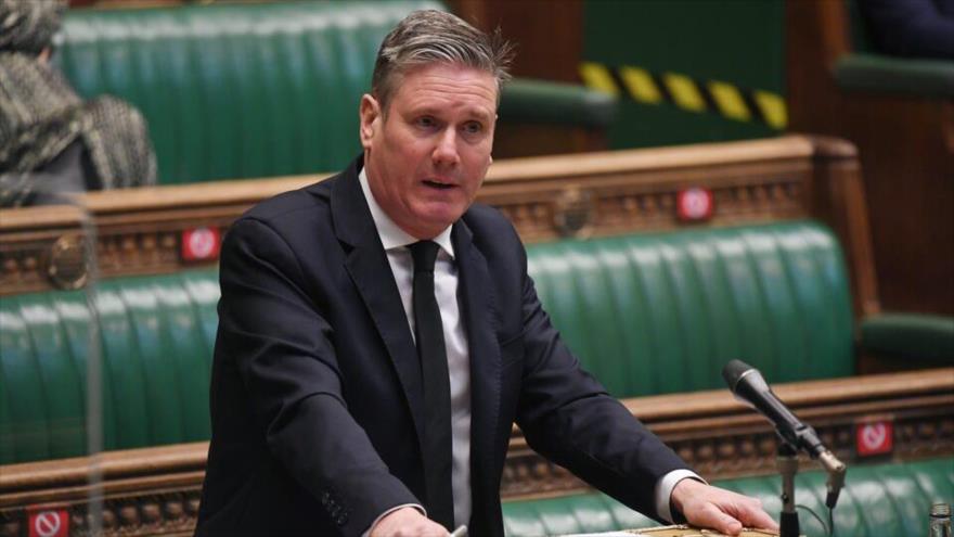 El primer ministro británico, Keir Starmer, durante el debate semanal de preguntas en la Cámara de los Comunes en Londres.(Foto: REUTERS ).
