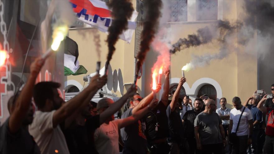 Una manifestación de solidaridad con Palestina se celebró por la llegada de un crucero israelí, en la ciudad de El Pireo, en Grecia, 14 de agosto de 2025.
