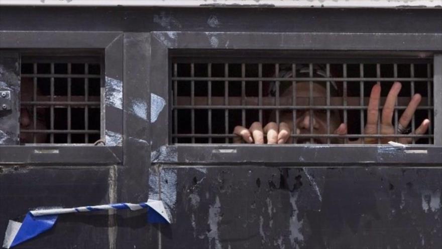 Una mujer palestina detenida en una cárcel israelí. 