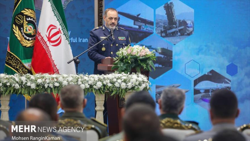 Ministro de Defensa de Irán, general de brigada Aziz Nasirzade, ofrece discurso en una reunión con motivo del ‘Día de la Industria de Defensa’, 20 de agosto de 2025.