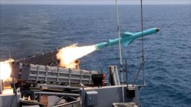 Armada de Irán lanza maniobra misilística “Poderío Sotenible 1404”