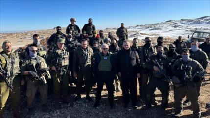 Katz: Israel permanecerá en zonas recién ocupadas en Siria
