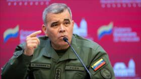Padrino López: Venezuela luchará si EEUU pisa su suelo