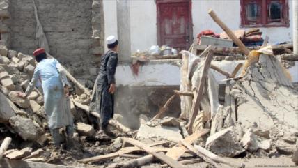 800 muertos y 2700 heridos en un terremoto en el este de Afganistán