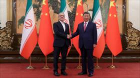 Irán y China prometen profundizar lazos ante unilateralismo de EEUU