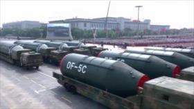 Imágenes: China exhibe armas más modernas en imponente desfile militar