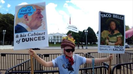 Tras silencio, Trump retorna a la Casa Blanca en medio de protestas
