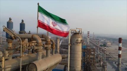 Irán asegura que snapback no afectará sus exportaciones de petróleo