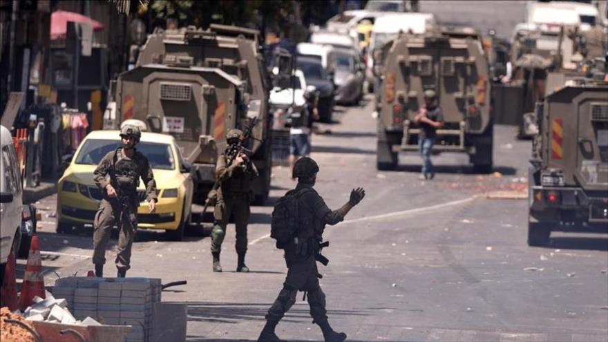Las fuerzas israelíes durante una redada contra Cisjordania ocupada. 