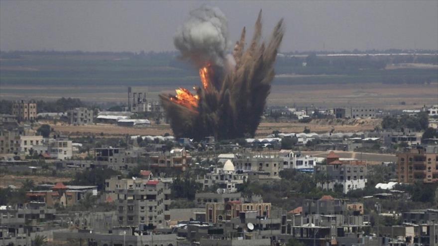 Arabia Saudí lanza ataque con artillería y misiles contra Yemen