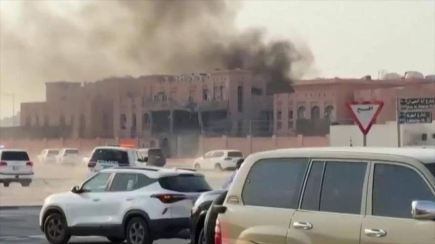 Humo se eleva tras varias explosiones registradas en Doha, Catar, tras un ataque de Israel, 9 de septiembre de 2025. (Foto: Reuters)