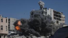 Israel arrasa tres escuelas en Gaza y desplaza a miles de palestinos
