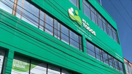 ‘Cada peso desviado del Instituto de Salud de Colombia va a la derecha’