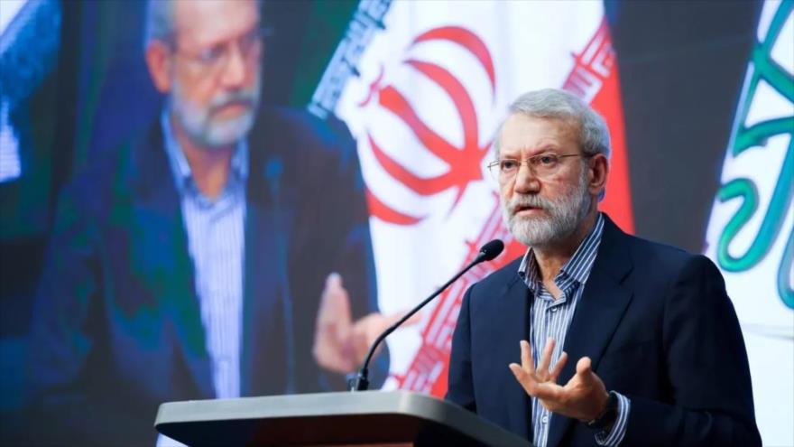 Lariyani: Netanyahu, asesino de niños, se presenta como el frente de su civilización