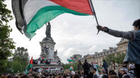 Francia advierte a los alcaldes que no izen banderas palestinas