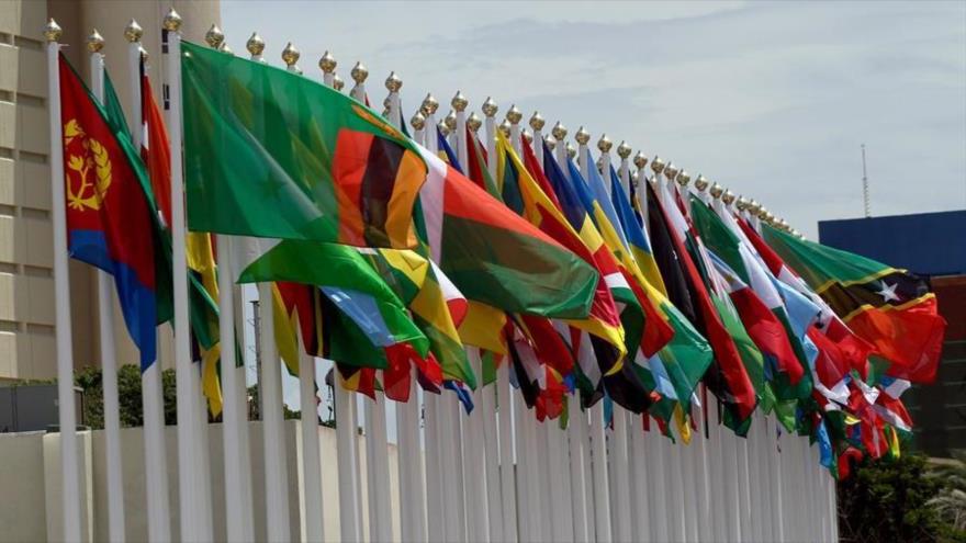 Vista del centro de convenciones donde se lleva a cabo la 17 Cumbre del Movimiento de Países No Alineados (MNOAL), en la isla de Margarita, Venezuela, 13 de septiembre de 2016. 