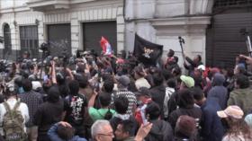 Segunda ola de protestas en Perú desafía a Gobierno y Congreso