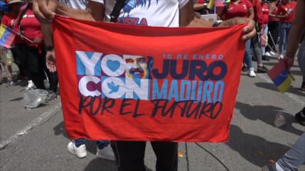 Miles apoyaron a Maduro en una marcha en defensa de la paz