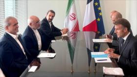 Pezeshkian y Macron abogan por diálogo para resolver cuestión nuclear