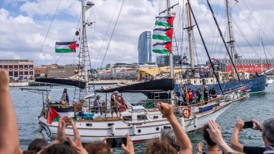 Barcos que forman parte de la Flotilla Global Sumud en el puerto de Barcelona, rumbo a Gaza. (redes sociales)