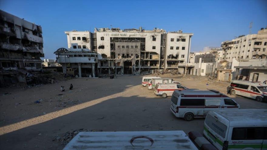 Aun cuando ha sido sistemáticamente bombardeado por Israel, el hospital gazatí Al-Shifa sigue recibiendo a pacientes y refugiados, 25 de septiembre de 2025.