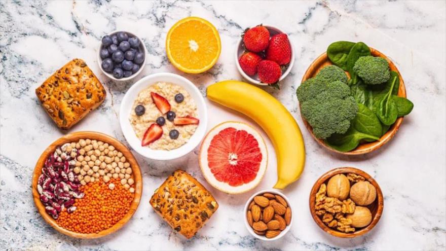 Algunos alimentos que elevan los niveles de serotonina naturalmente. 