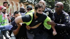 Trump cuestionado por deportaciones inconstitucionales de pro-palestinos