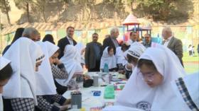 Estudiantes iraníes honran memoria de niño palestino asesinado Gaza