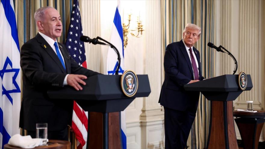 El presidente de EEUU, Donald Trump (dcha.), y el primer ministro israelí, Benjamín Netanyahu, en la Casa Blanca, Washington, 29 de septiembre de 2025.
