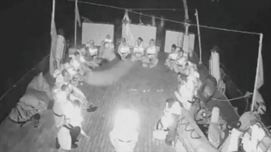 La captura de videos que muestra ataque israelí a flotilla Global Sumud.
