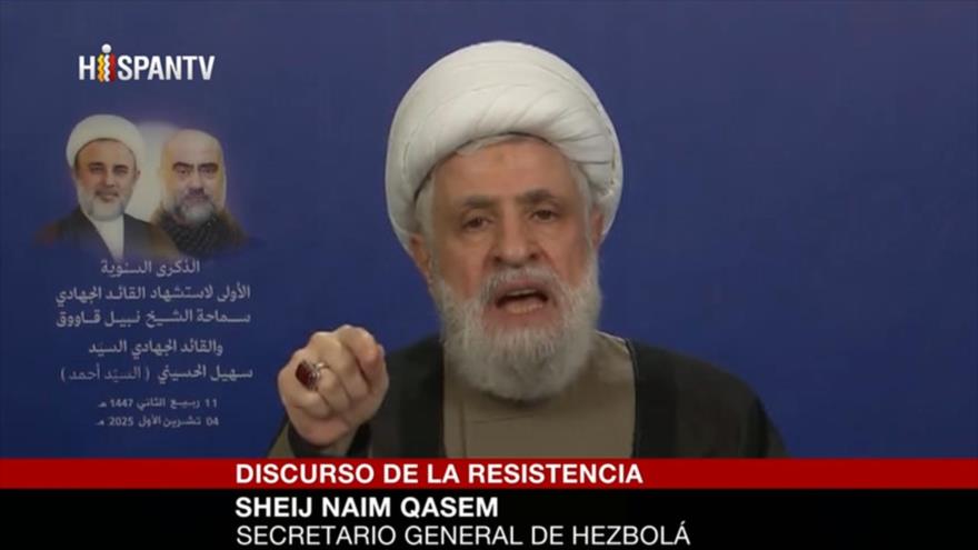 Líder de Hezbolá, sheij Naim Qasem, ofrece discurso televisado, 4 de octubre de 2025.