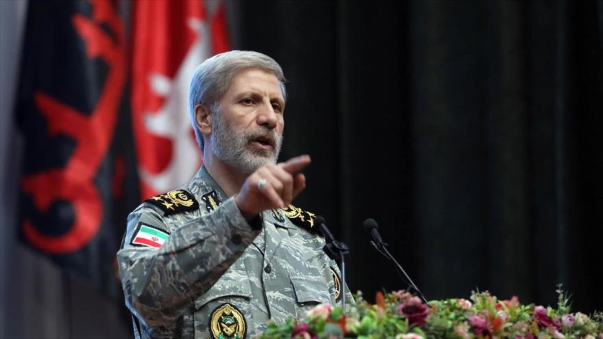 El comandante en jefe del Ejército de Irán, el general de división Amir Hatami, durante una ceremonia en Teherán, 6 de octubre de 2025.
