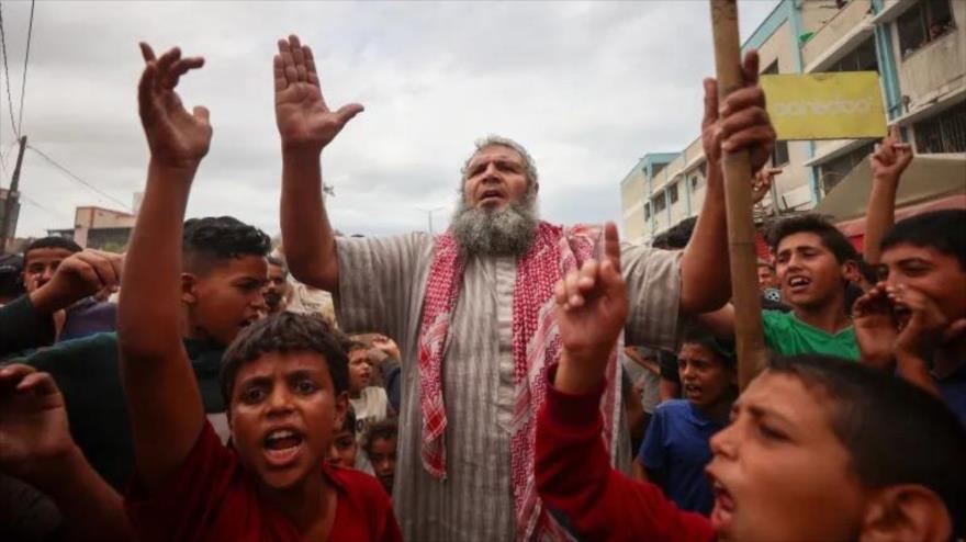 Palestinos en Gaza celebran la tregua con cánticos de resistencia