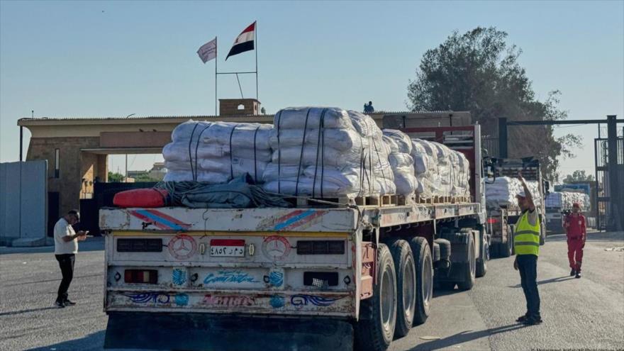 Camiones con ayuda humanitaria para Gaza. Foto: AP