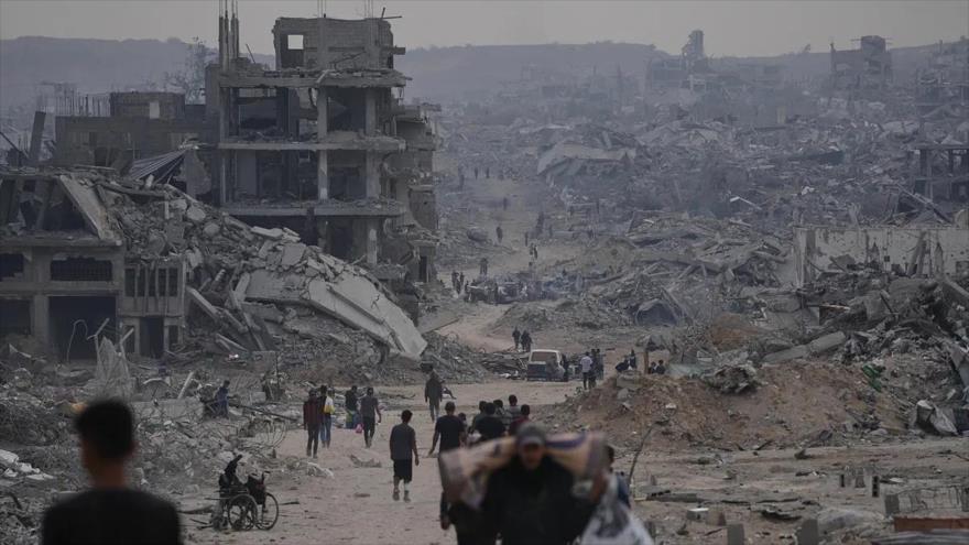 Miles de palestinos regresan a sus hogares entre los escombros. (Foto: el Mundo)