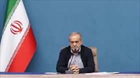 Irán llama a Afganistán y Pakistán a fomentar la paz y la hermandad