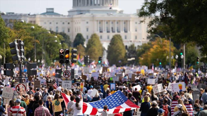 Marcha del millón toma EEUU, ¿qué se cuece ahí?