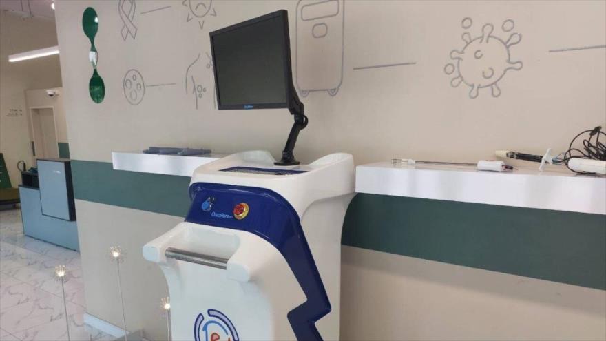 Irán presenta el primer dispositivo ablativo de electroquimioterapia (ECT) desarrollado a nivel nacional, un tratamiento de vanguardia contra el cáncer.