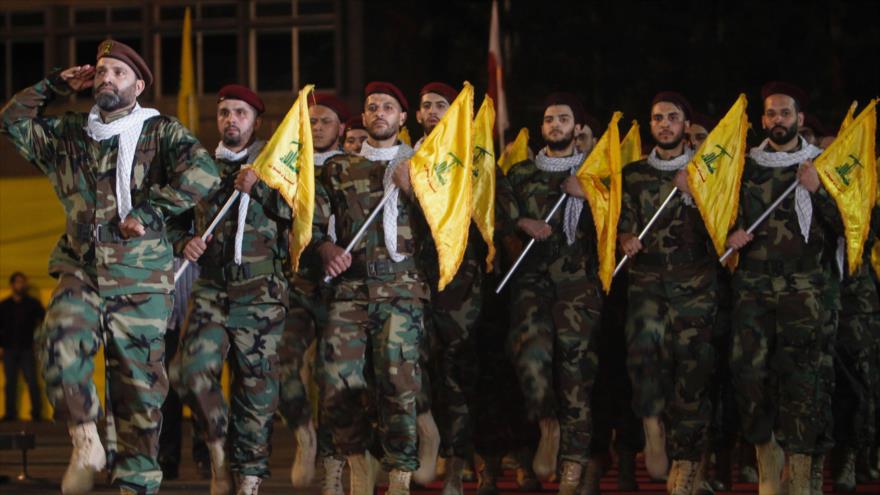 Miembros de Hezbolá marchan durante un acto con motivo del Día Mundial de Al-Quds en Beirut, 31 de mayo de 2019. (Foto: Reuters)