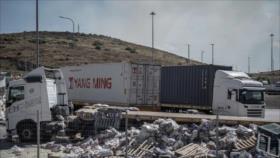 Colonos israelíes bloquean convoyes de ayuda que se dirigen a Gaza