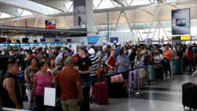Cierre del Gobierno en EEUU crea crisis: 8000 vuelos sufren retraso