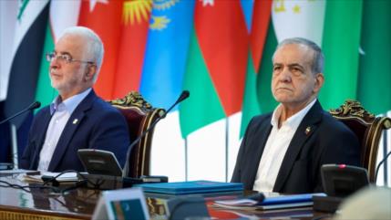 Irán denuncia ‘gran sed’ de hegemonía mundial por intervenir en región