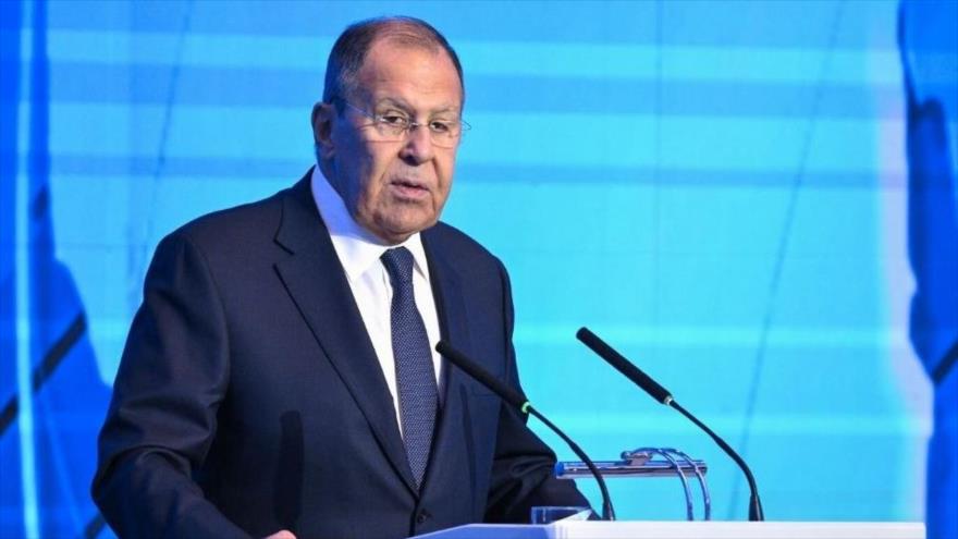 El ministro de Asuntos Exteriores ruso, Serguéi Lavrov, habla durante la Tercera Conferencia Internacional de Minsk.