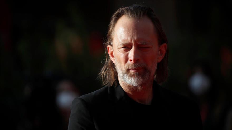 Thom Yorke, líder de banda británica Radiohead.