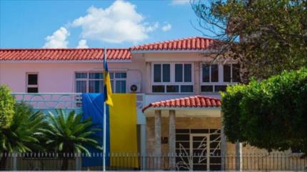 Ucrania anuncia cierre de su embajada en Cuba por apoyo a Putin