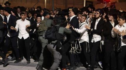 Masiva protesta de ultraortodoxos israelíes contra servicio militar