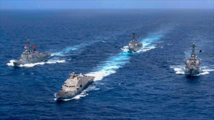 Ataques de EEUU en Caribe y Pacífico: Petro cuestiona el silencio